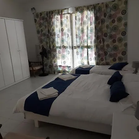 Spinola Bay Sea Front 6 * San Giuliano